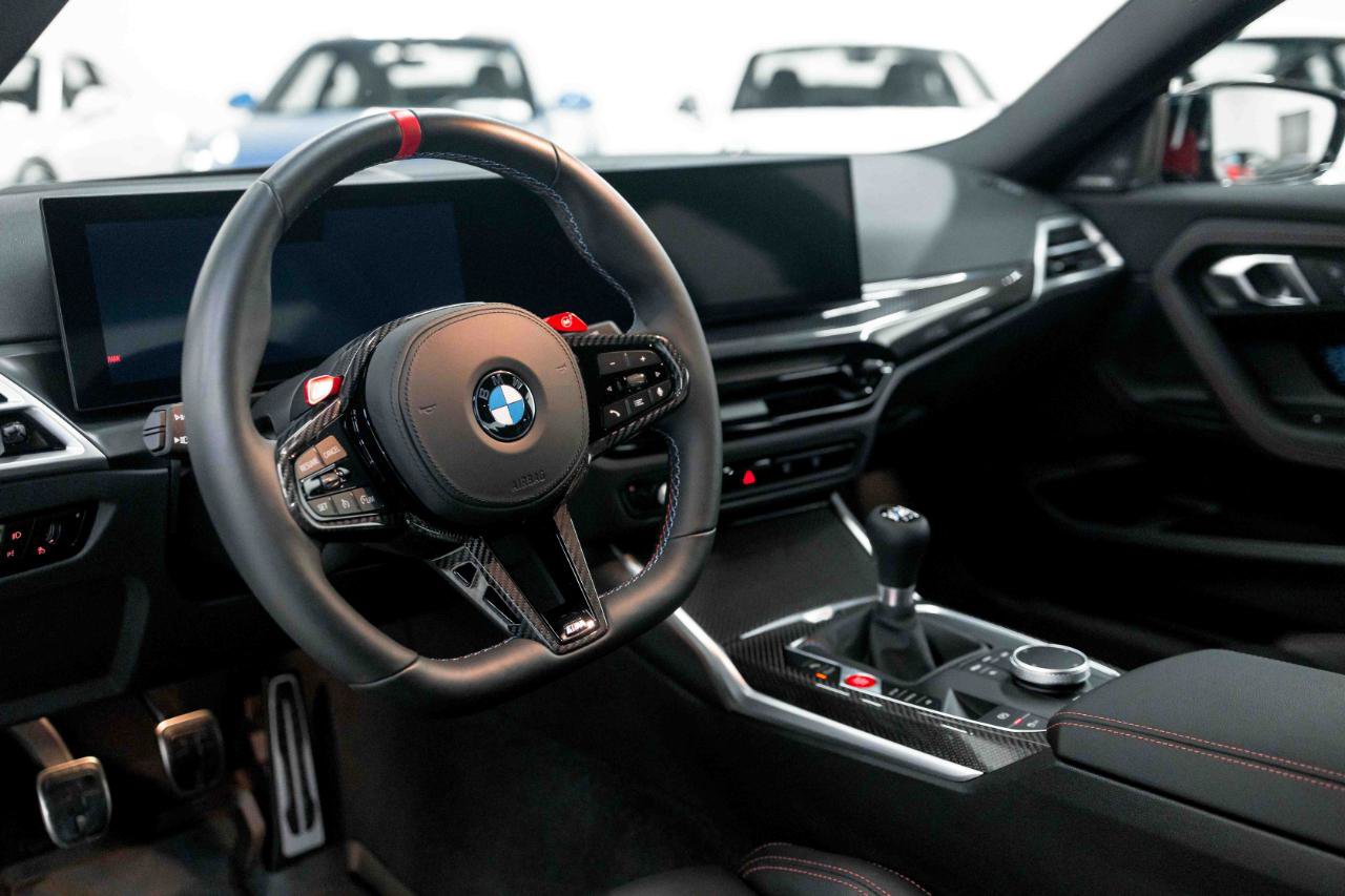 Used 2026 BMW M2 w/ Lighting Package RWD image 2
