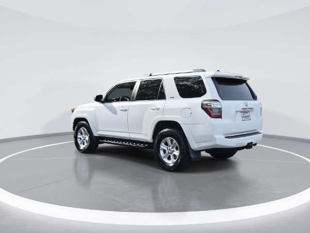 Used 2022 Toyota 4Runner SR5 Premium w/ Moonroof Package RWD image 6