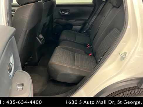 Used 2025 Honda HR-V Sport image 21