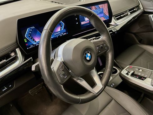 Used 2025 BMW X1 xDrive28i image 18