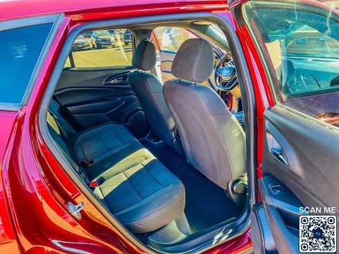 Used 2024 Chevrolet Trax RS w/ Driver Confidence Package image 14