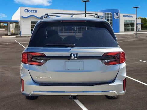 New 2026 Honda Odyssey EX-L image 3