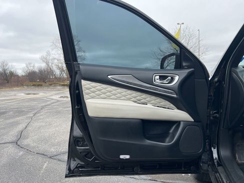 Used 2019 INFINITI QX60 Luxe w/ Limited Package image 9
