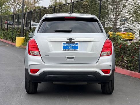 Used 2020 Chevrolet Trax LS w/ Tint and Cruise Package image 7