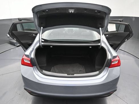 Certified 2025 Chevrolet Malibu LT FWD image 11