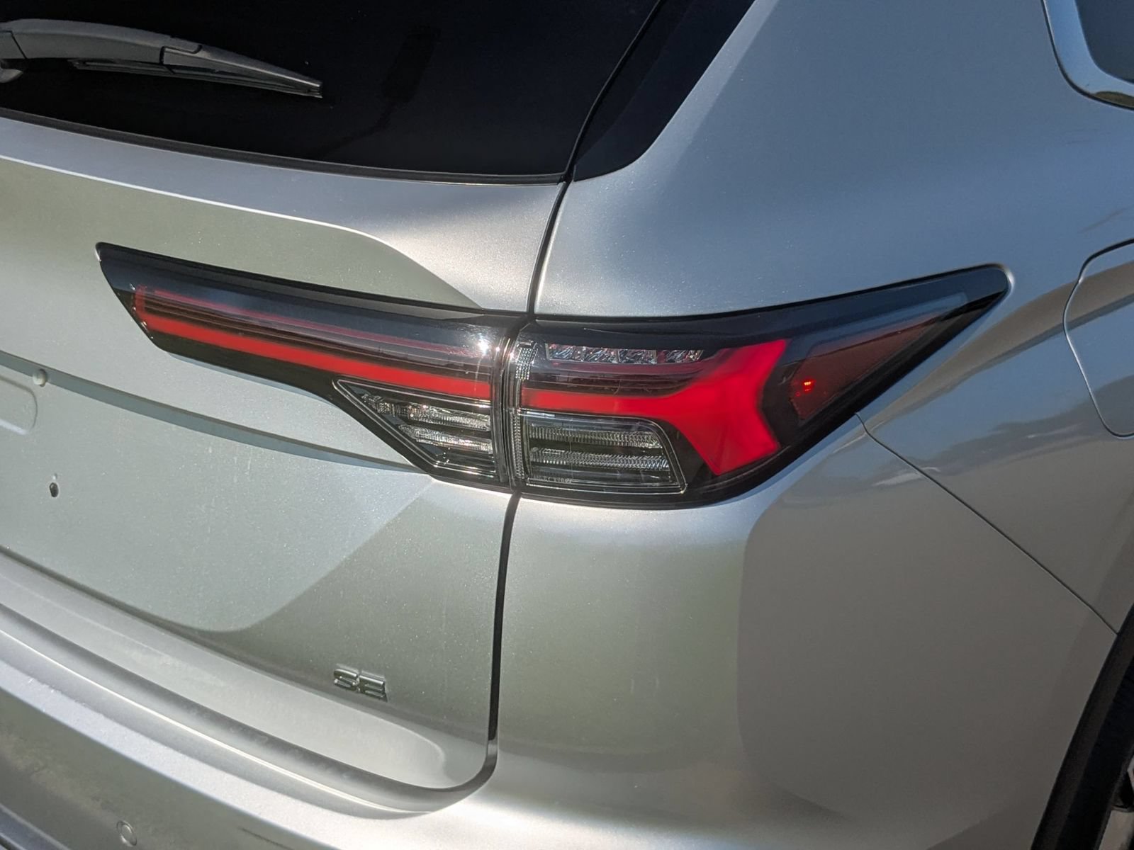 Used 2025 Mitsubishi Outlander SE AWD/4WD image 36