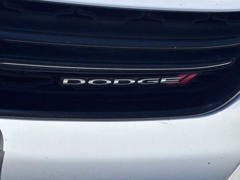 Used 2022 Dodge Charger SXT RWD image 9