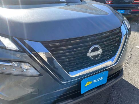 Used 2023 Nissan Rogue SV image 31