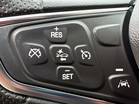 Used 2024 Chevrolet Equinox LS w/ LS Convenience Package AWD/4WD image 27