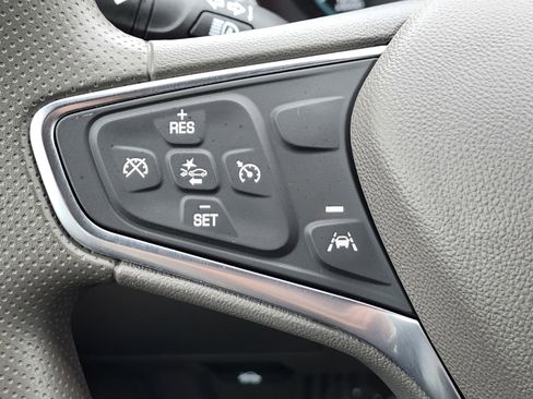 Used 2025 Chevrolet Malibu LT FWD image 32