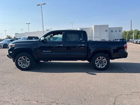 Used 2016 Toyota Tacoma Limited w/ Towing Package AWD/4WD image 2