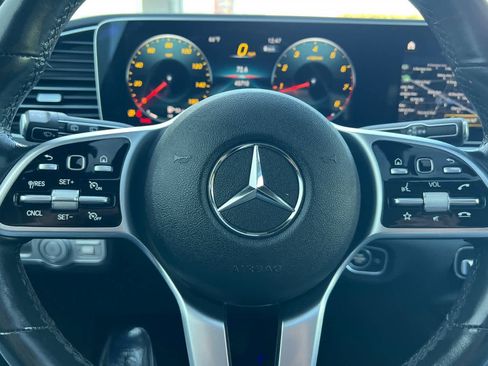 Used 2022 Mercedes-Benz GLE 350 w/ Premium Package image 31