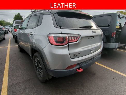 Used 2019 Jeep Compass Trailhawk w/ Leather Interior Group AWD/4WD image 4
