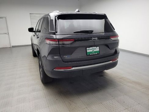 Used 2022 Jeep Grand Cherokee Limited 4xe image 6