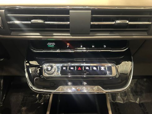 Used 2024 Lincoln Corsair FWD w/ Equipment Group 101A image 21
