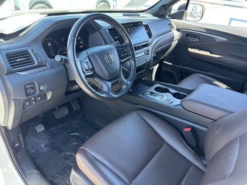 Used 2025 Honda Ridgeline RTL image 16