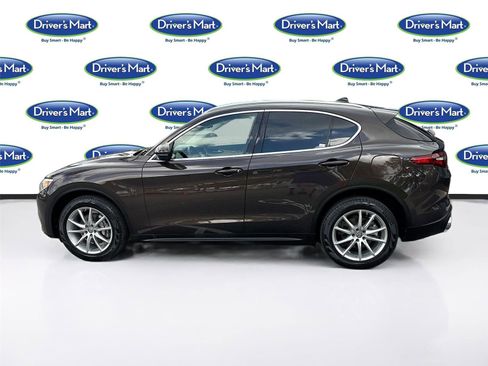 Used 2019 Alfa Romeo Stelvio Ti Lusso w/ Quick Order Package 22X Lusso image 4