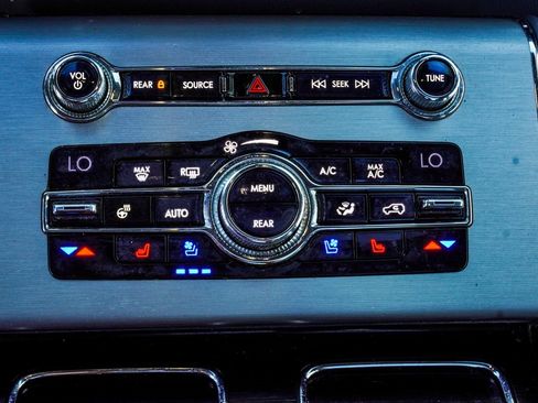 Used 2020 Lincoln Aviator Reserve w/ Equipment Group 201A image 22