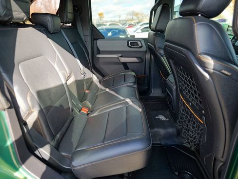 Used 2022 Ford Bronco Badlands w/ Sasquatch Package AWD/4WD image 30