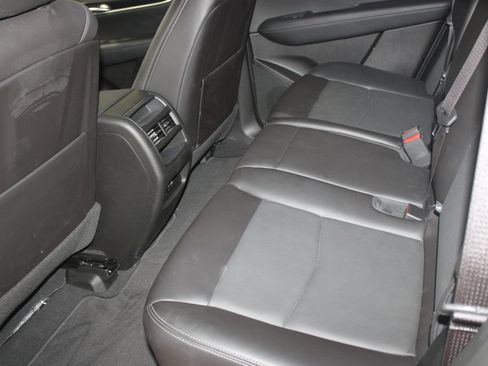 Used 2024 Cadillac XT5 Premium Luxury FWD image 43