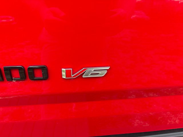 Used 2019 Chevrolet Colorado ZR2 w/ ZR2 Dusk Special Edition AWD/4WD image 14