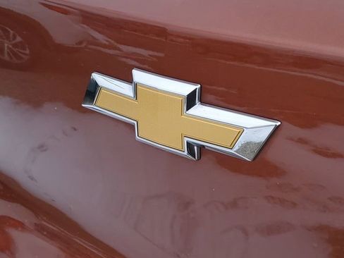 Used 2021 Chevrolet TrailBlazer LS image 31