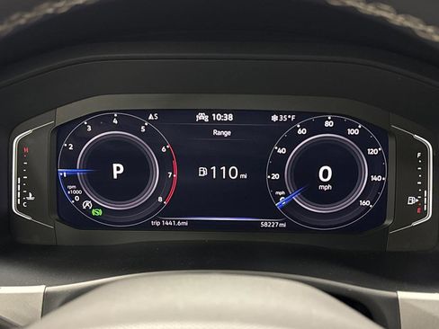 Used 2022 Volkswagen Atlas SE w/ Black Wheel Package image 15