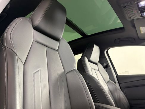 Certified 2024 Audi Q4 e-tron Premium image 16