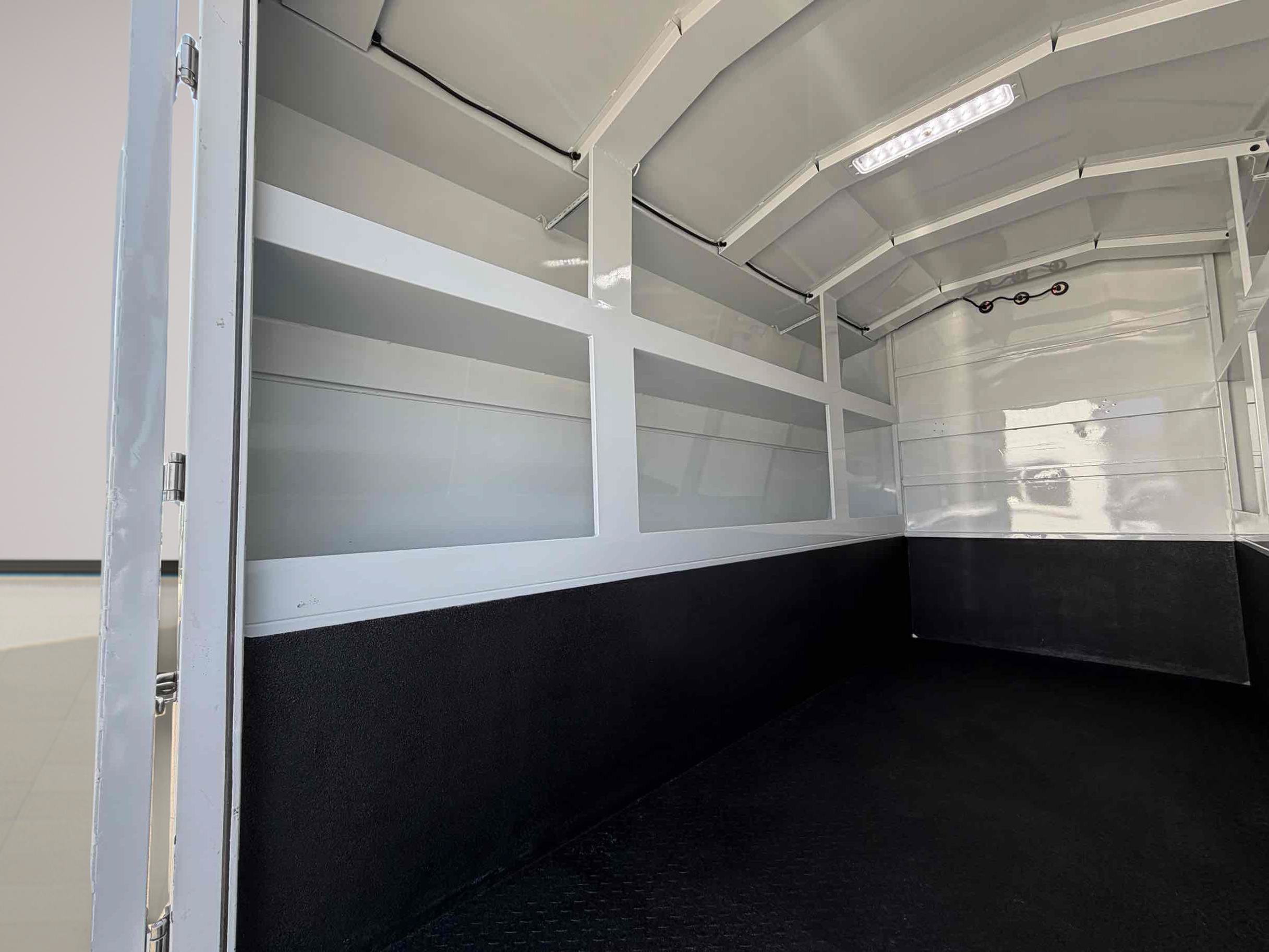 Used 2019 Ford Transit 350 138 DRW w/ Premium Package RWD image 10
