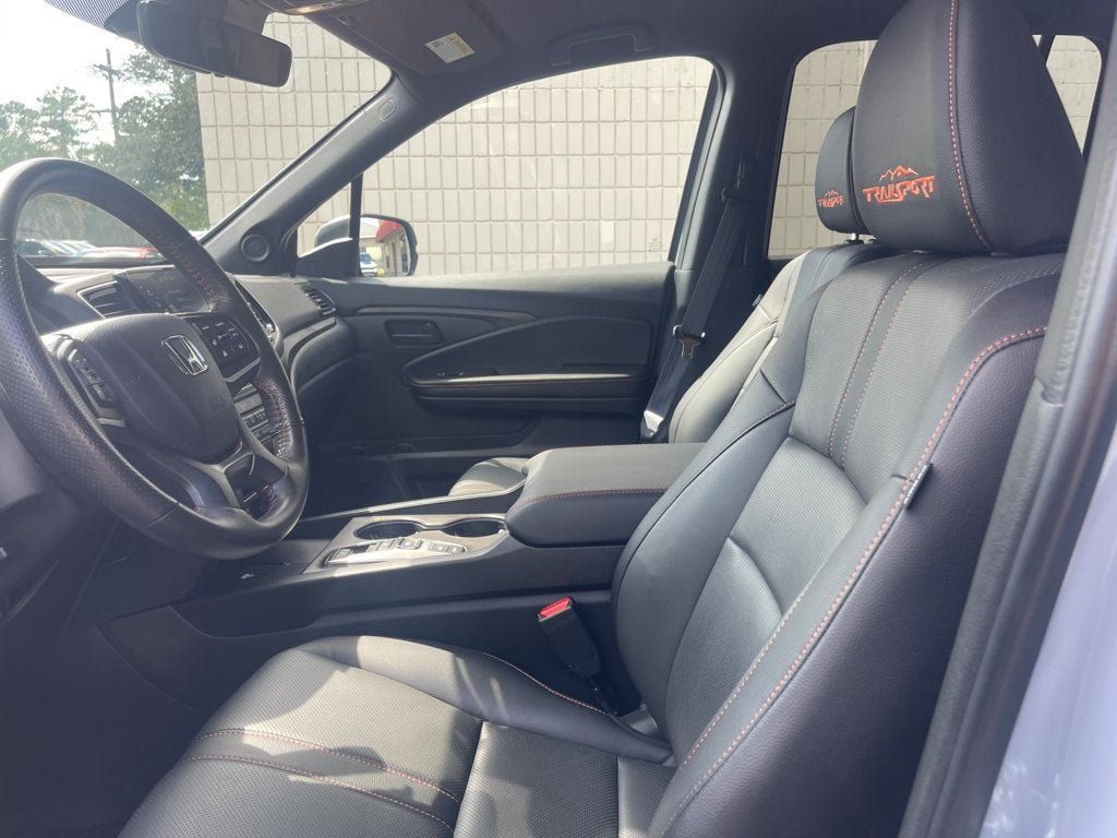 Used 2025 Honda Ridgeline TrailSport+ image 11