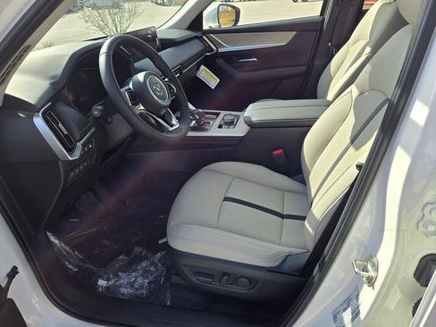New 2026 MAZDA CX-90 Plug-In Hybrid w/ Preferred AWD/4WD image 18