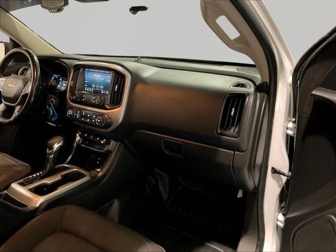 Used 2022 Chevrolet Colorado LT w/ Fleet Safety Package RWD image 26