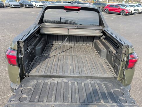 Certified 2025 Hyundai Santa Cruz Limited image 15