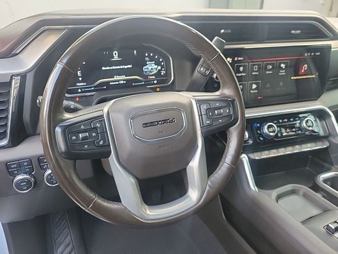 Used 2024 GMC Sierra 3500 Denali w/ Denali Reserve Package image 30