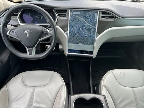Used 2013 Tesla Model S Performance image 13