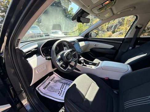 Certified 2024 Hyundai Tucson SEL AWD/4WD image 16