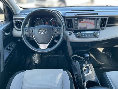 Used 2016 Toyota RAV4 XLE image 23