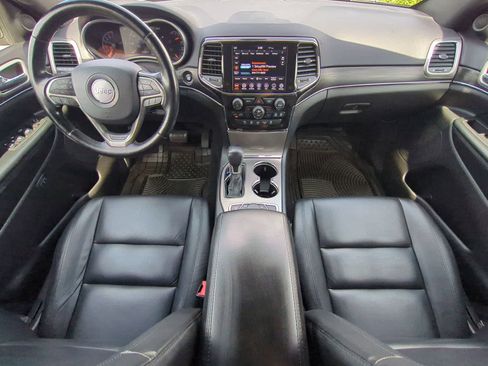 Used 2021 Jeep Grand Cherokee Limited AWD/4WD image 15