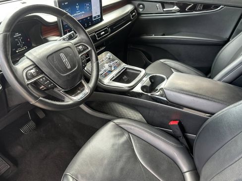 Used 2022 Lincoln Nautilus Reserve w/ Luxury Package FWD image 10