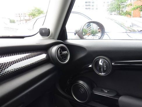 Used 2015 MINI Cooper S FWD image 16