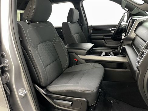 Used 2025 RAM 1500 Big Horn AWD/4WD image 40