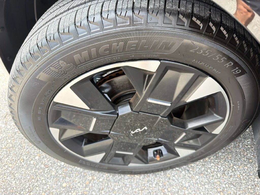 Used 2026 Kia Sportage SX FWD image 28