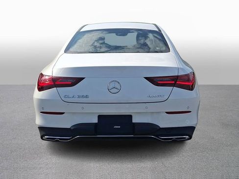 Used 2025 Mercedes-Benz CLA 250 4MATIC image 5