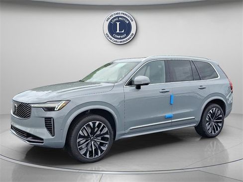 New 2026 Volvo XC90 B6 Ultra image 2