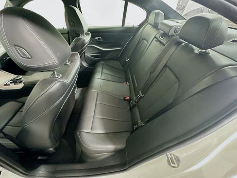 Used 2025 BMW 330i xDrive Sedan image 28