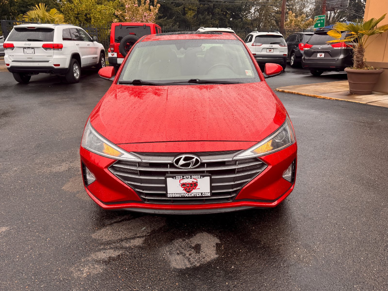 Used 2020 Hyundai Elantra Value Edition FWD image 2