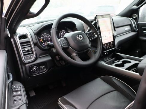 Used 2025 RAM 2500 Laramie image 15