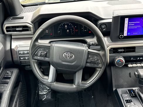 Used 2024 Toyota Tacoma SR5 AWD/4WD image 23
