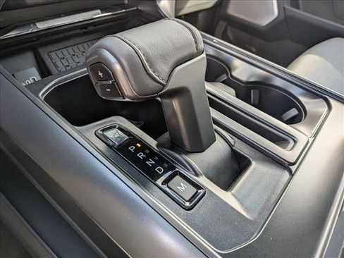 New 2025 Ford F150 Lariat w/ Equipment Group 502A High image 12