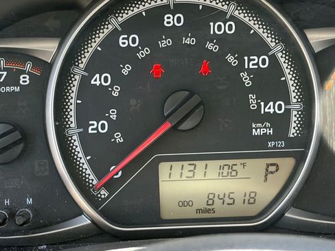Used 2017 Toyota Yaris L FWD image 10